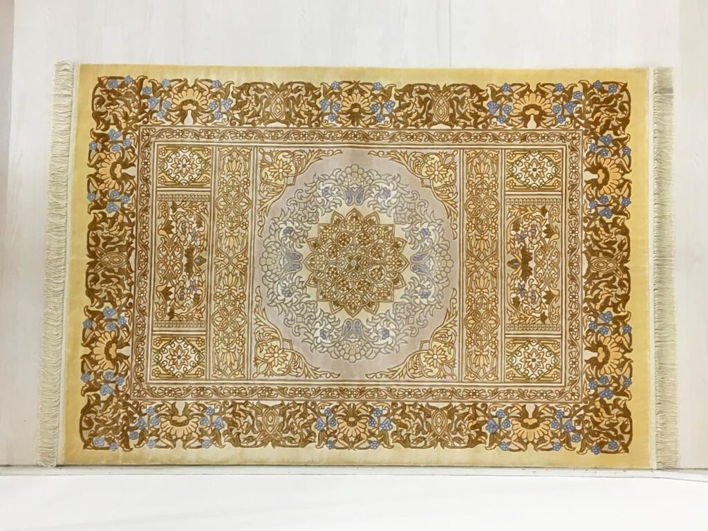 中国段通 王者の品格